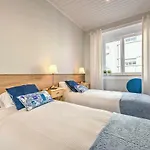 Charming Apartment *