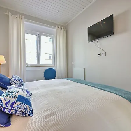 Charming Apartment Lisbon